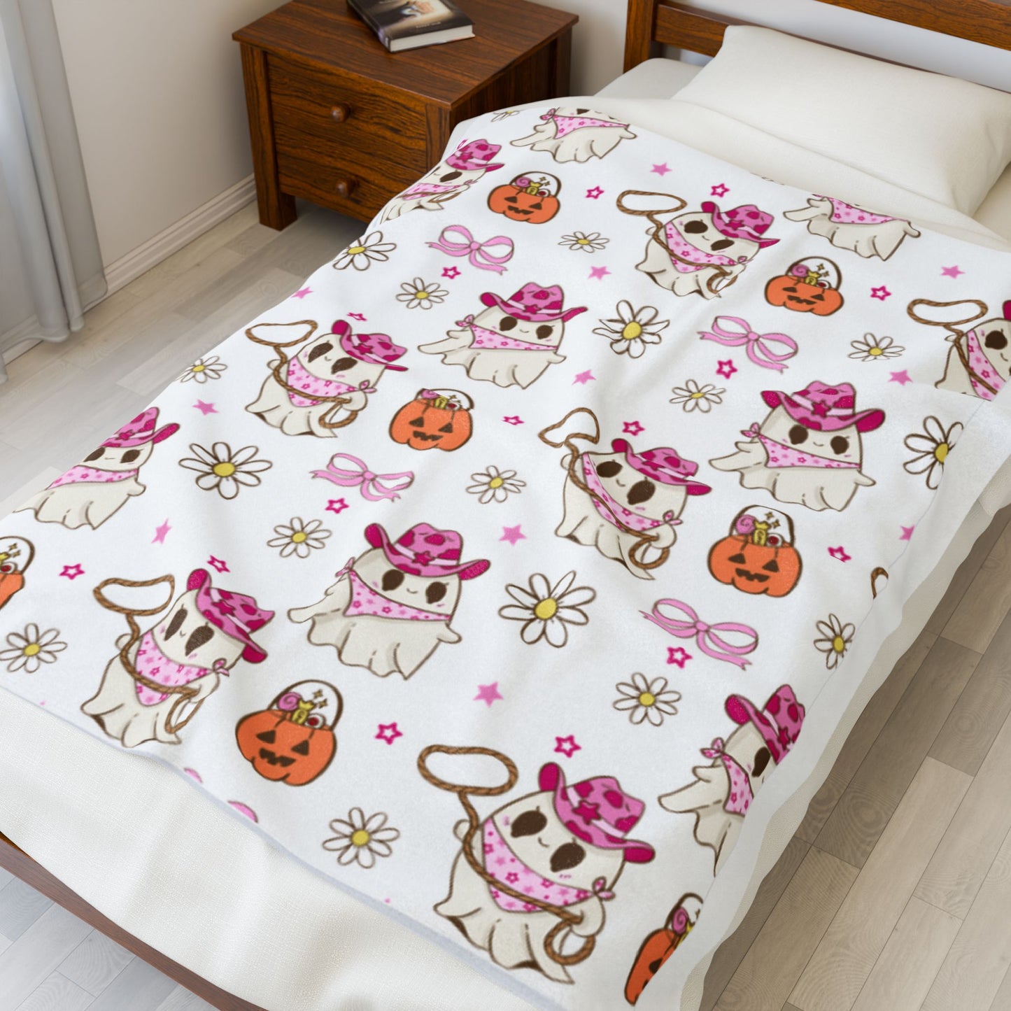 Sweet Ghosts Plush Blanket - Cozy Halloween Decor, Cute Throw for Kids, Autumn Celebrations, Cozy Gift Idea